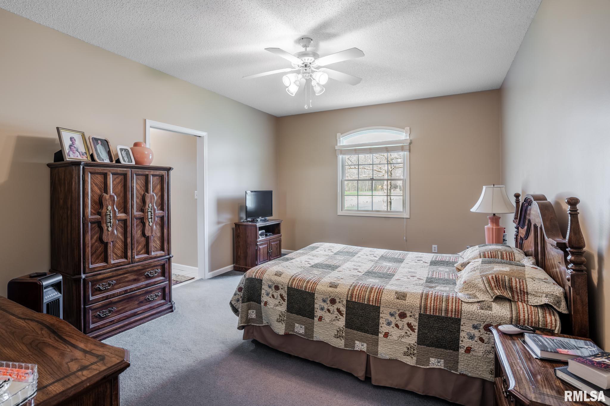 15052 Eastland Road Marion, IL 62959 - Photo 14 of 43