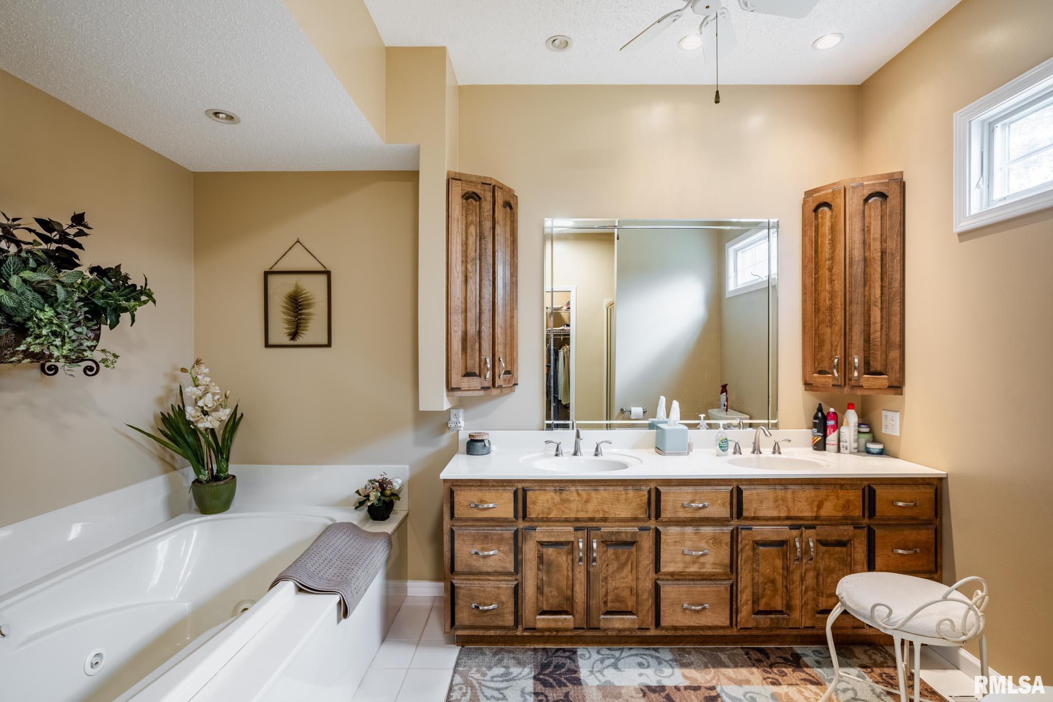 15052 Eastland Road Marion, IL 62959 - Photo 16 of 43