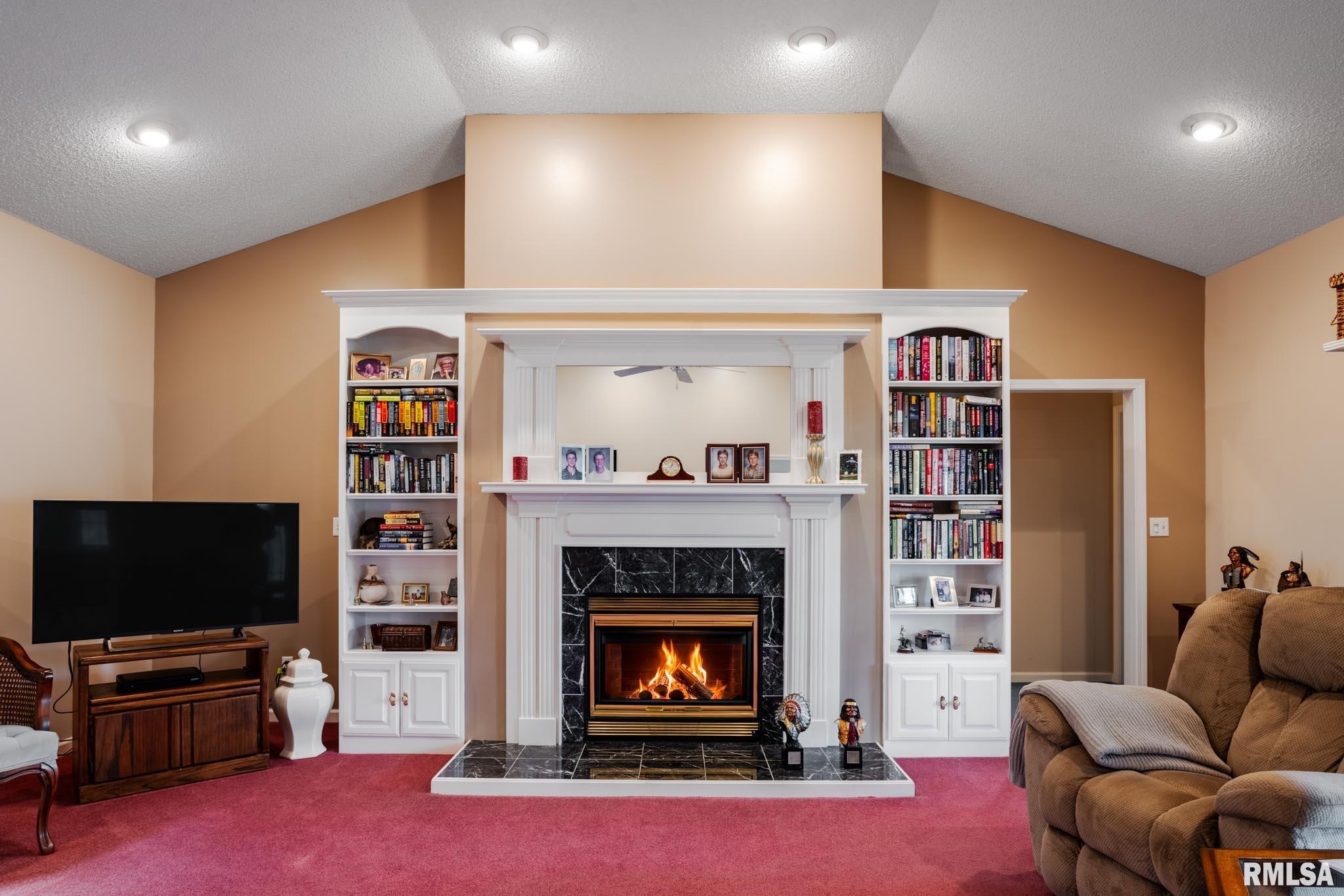 15052 Eastland Road Marion, IL 62959 - Photo 5 of 43