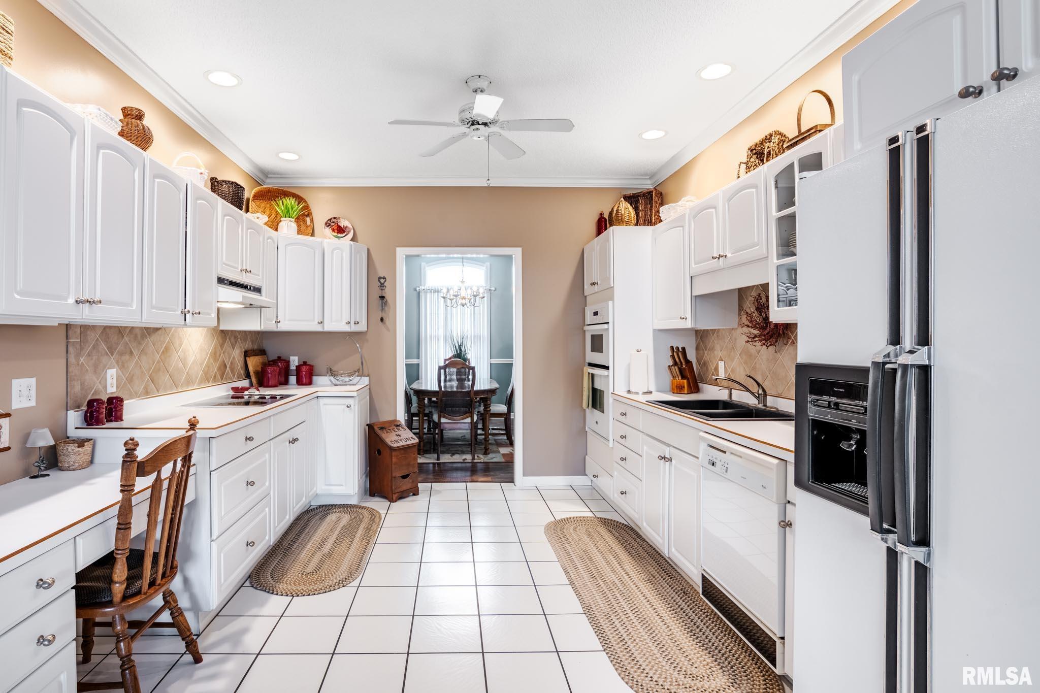 15052 Eastland Road Marion, IL 62959 - Photo 9 of 43