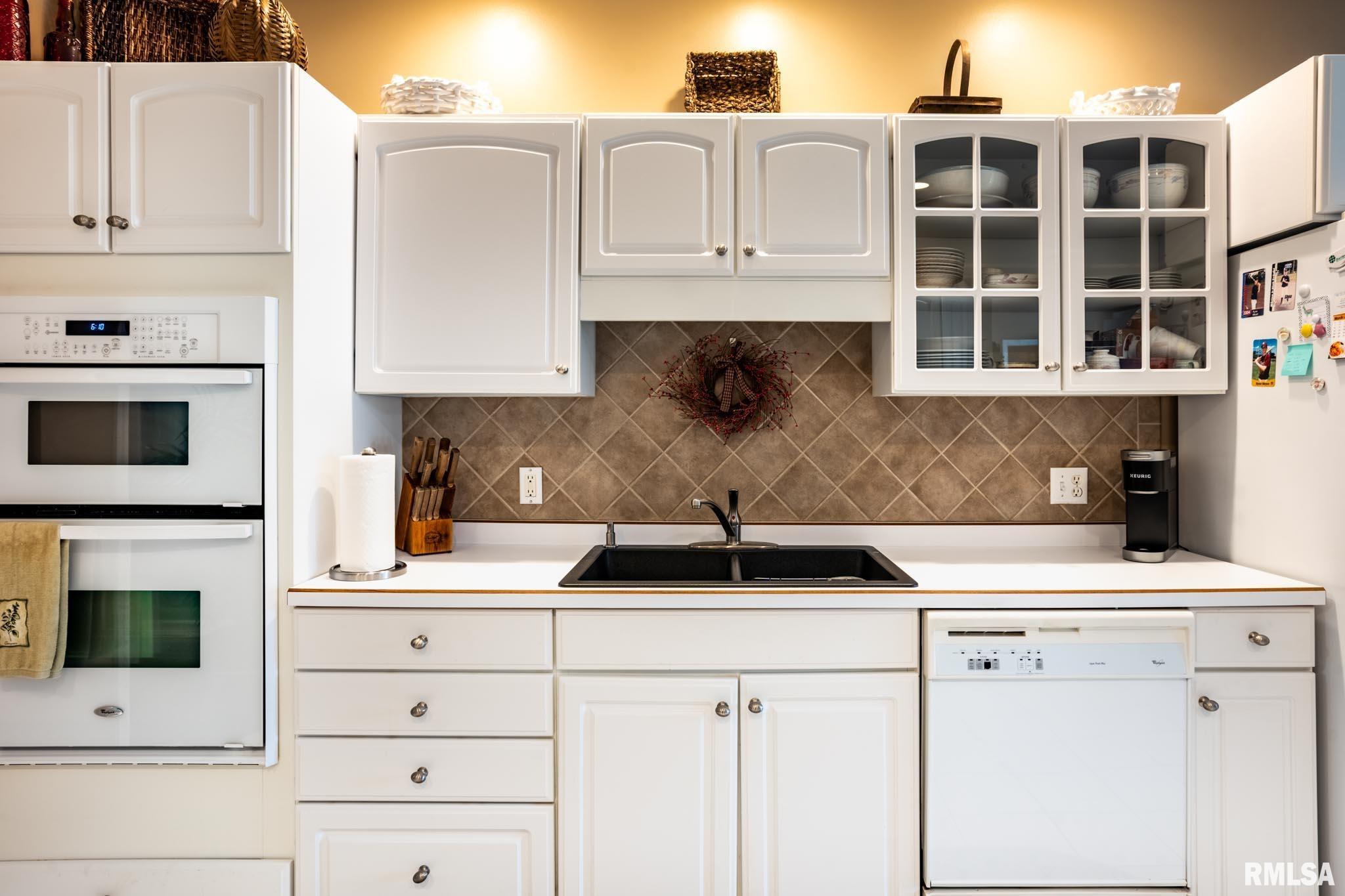 15052 Eastland Road Marion, IL 62959 - Photo 10 of 43