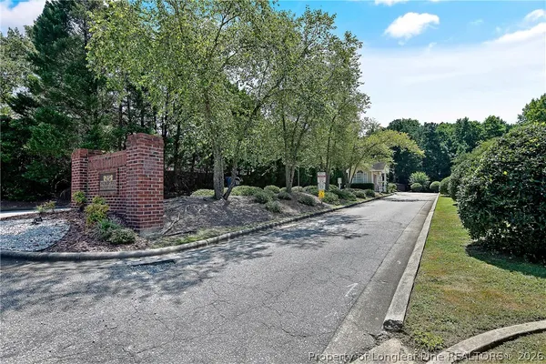 $162,500 | 420 Bubble Creek Court, Unit 3, Fayetteville, NC 28311