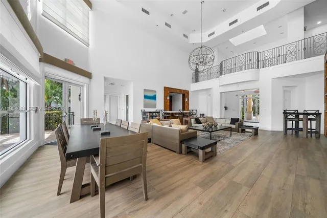 $499,000 | Alaqua Condominiums, Aventura, FL 33160