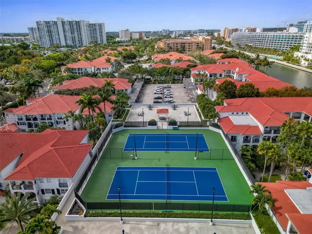 $499,000 | Alaqua Condominiums, Aventura, FL 33160