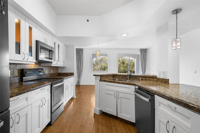 $499,000 | Alaqua Condominiums, Aventura, FL 33160