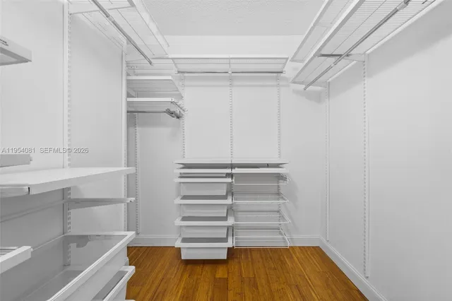 $499,000 | Alaqua Condominiums, Aventura, FL 33160