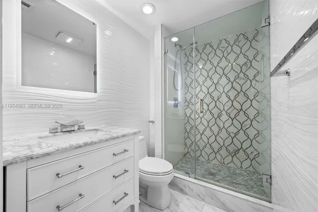 $499,000 | Alaqua Condominiums, Aventura, FL 33160