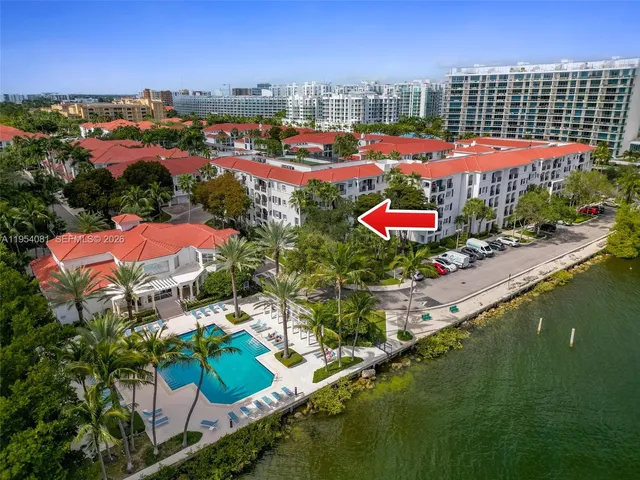 $499,000 | Alaqua Condominiums, Aventura, FL 33160