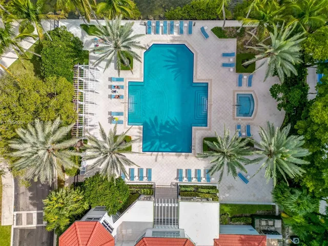 $499,000 | Alaqua Condominiums, Aventura, FL 33160