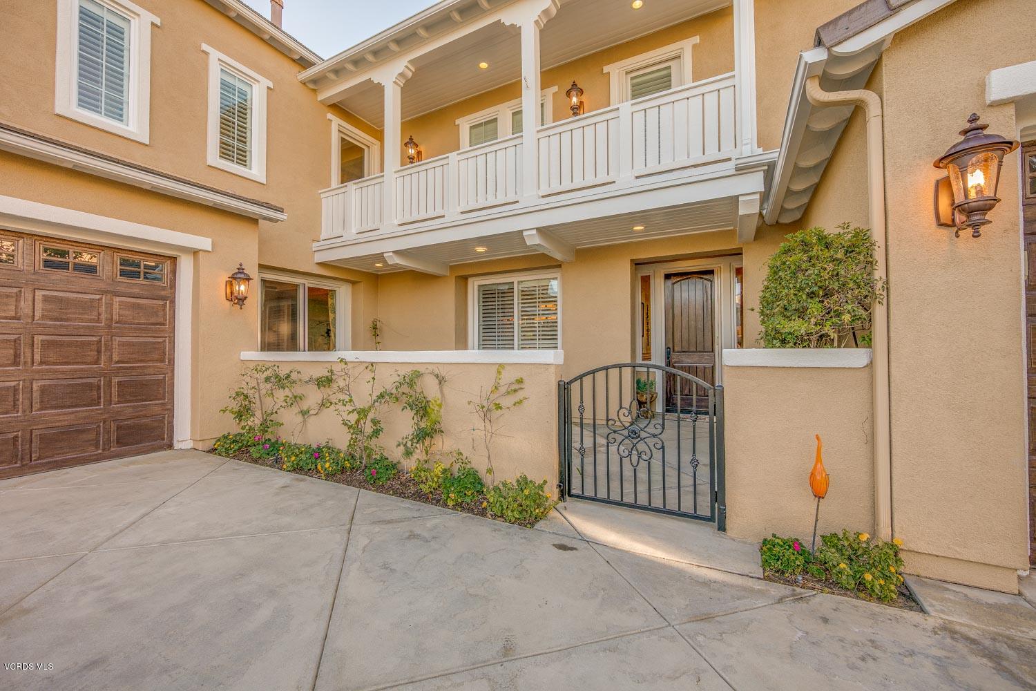 6935 Blue Ridge Way Moorpark, CA 93021 - Photo 3 of 67 6935BlueRidge-2