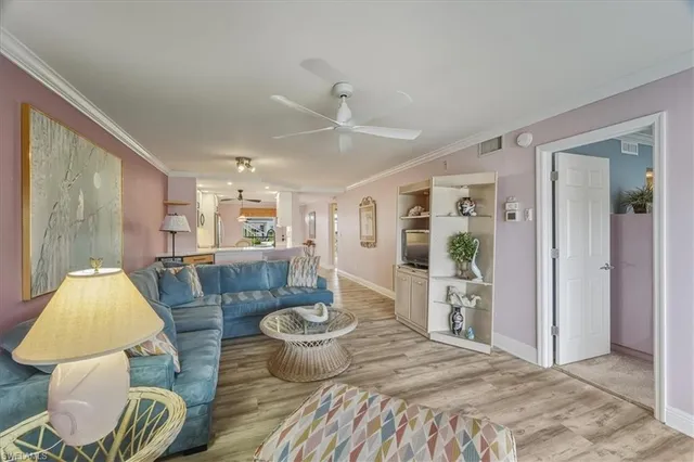 $4,900 | 845 Gulf Pavillion Drive, Unit 102, Naples, FL 34108