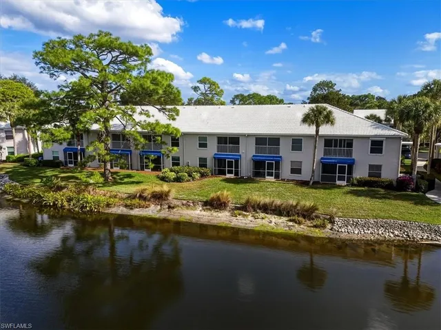 $4,900 | 845 Gulf Pavillion Drive, Unit 102, Naples, FL 34108