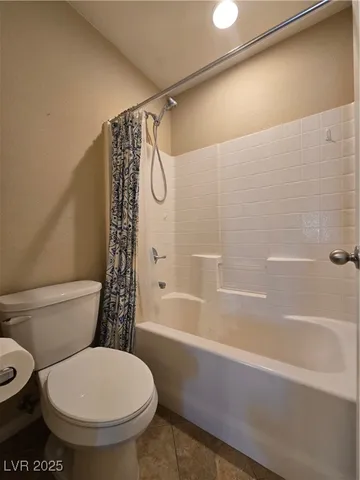 $2,050 | 6673 Boom Town Drive, Las Vegas, NV 89122