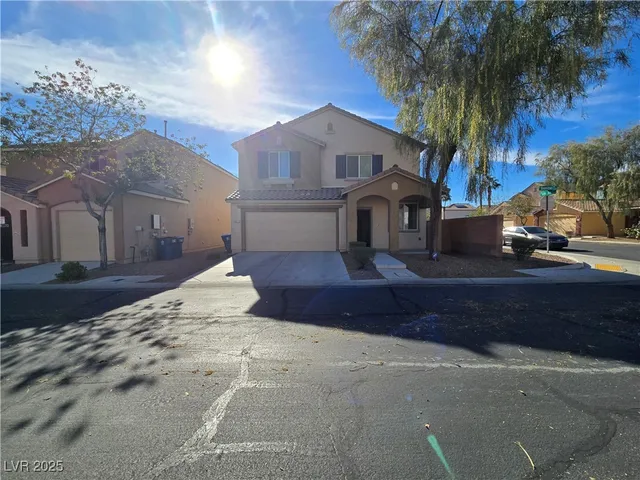 $2,050 | 6673 Boom Town Drive, Las Vegas, NV 89122
