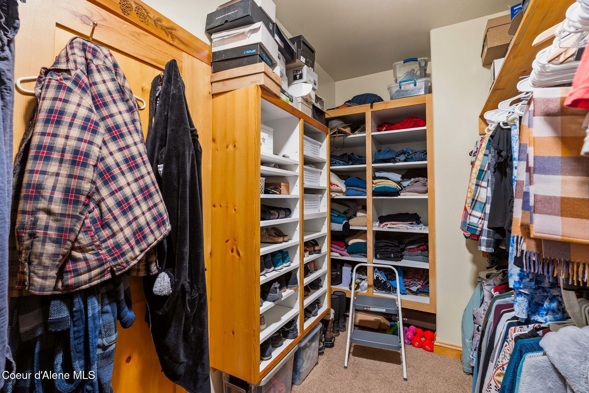 235 Kiebert Loop Hope, ID 83836 - Photo 28 of 97 Closet