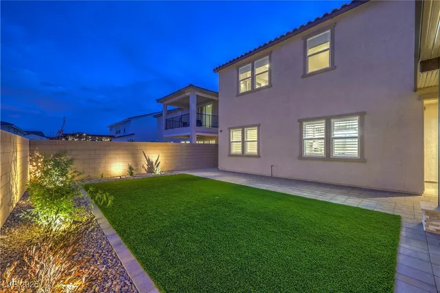 $899,000 | 8984 Rolling Pietra Street, Las Vegas, NV 89166