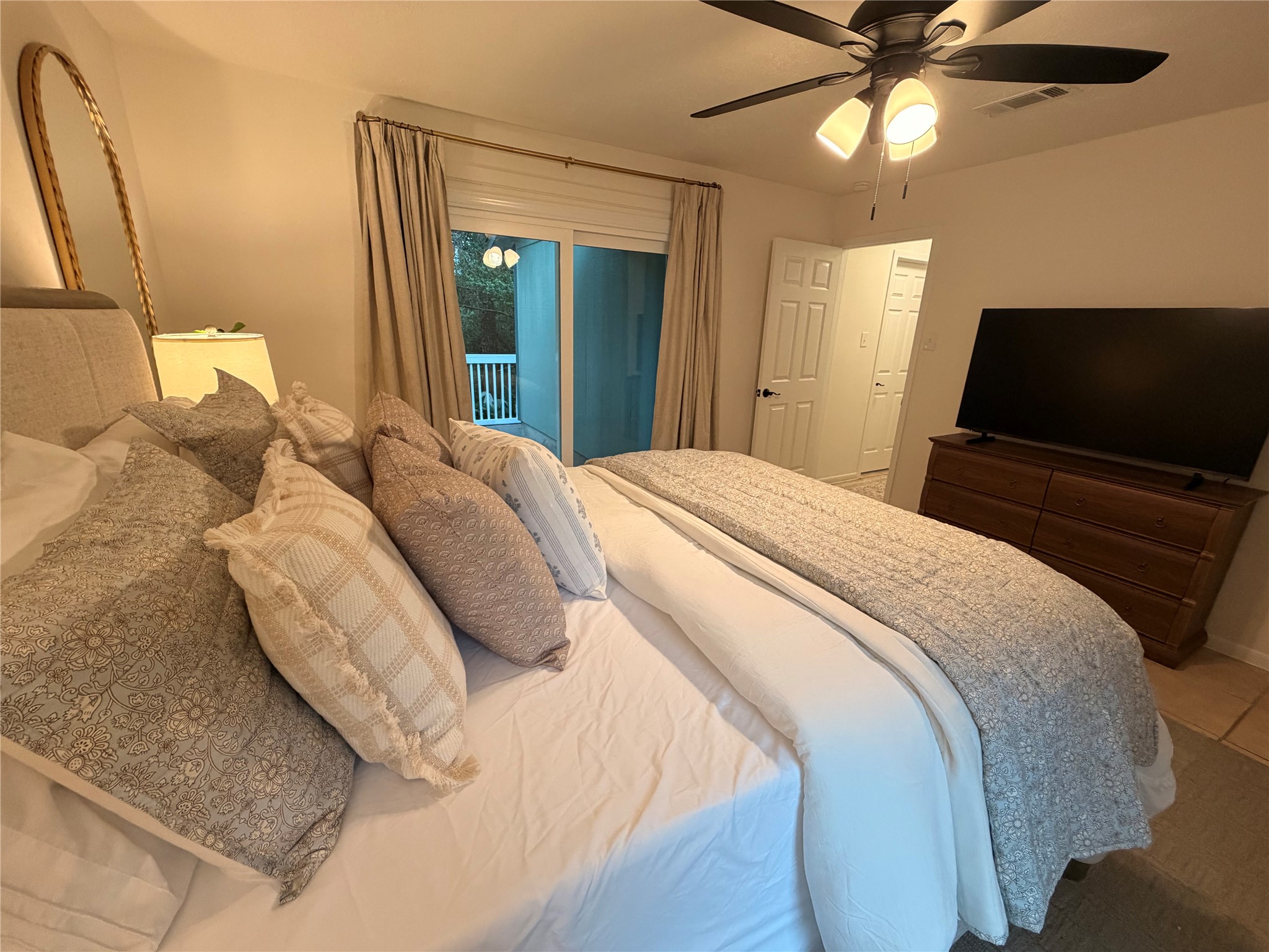 1 Laurel Oak Place Spring, TX 77380 - Photo 12 of 24