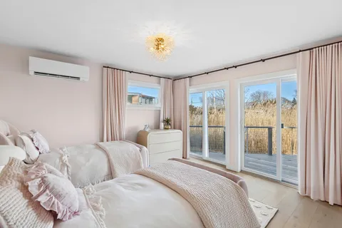 $4,495,000 | 60 Harbor Drive, Sag Harbor, NY 11963