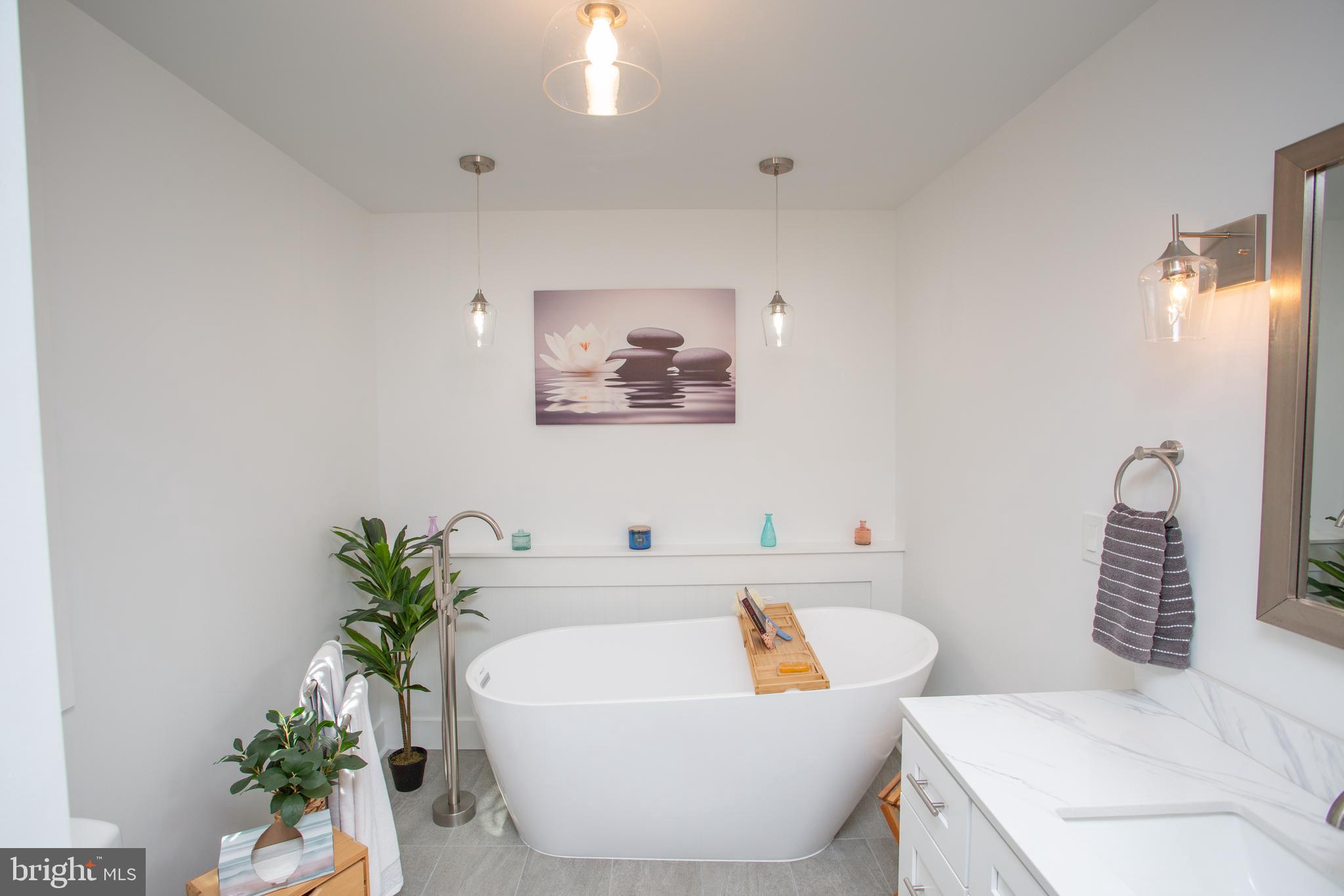 2018 Buckingham Drive Jamison, PA 18929 - Photo 14 of 28 a view of a bathtub in a bathroom