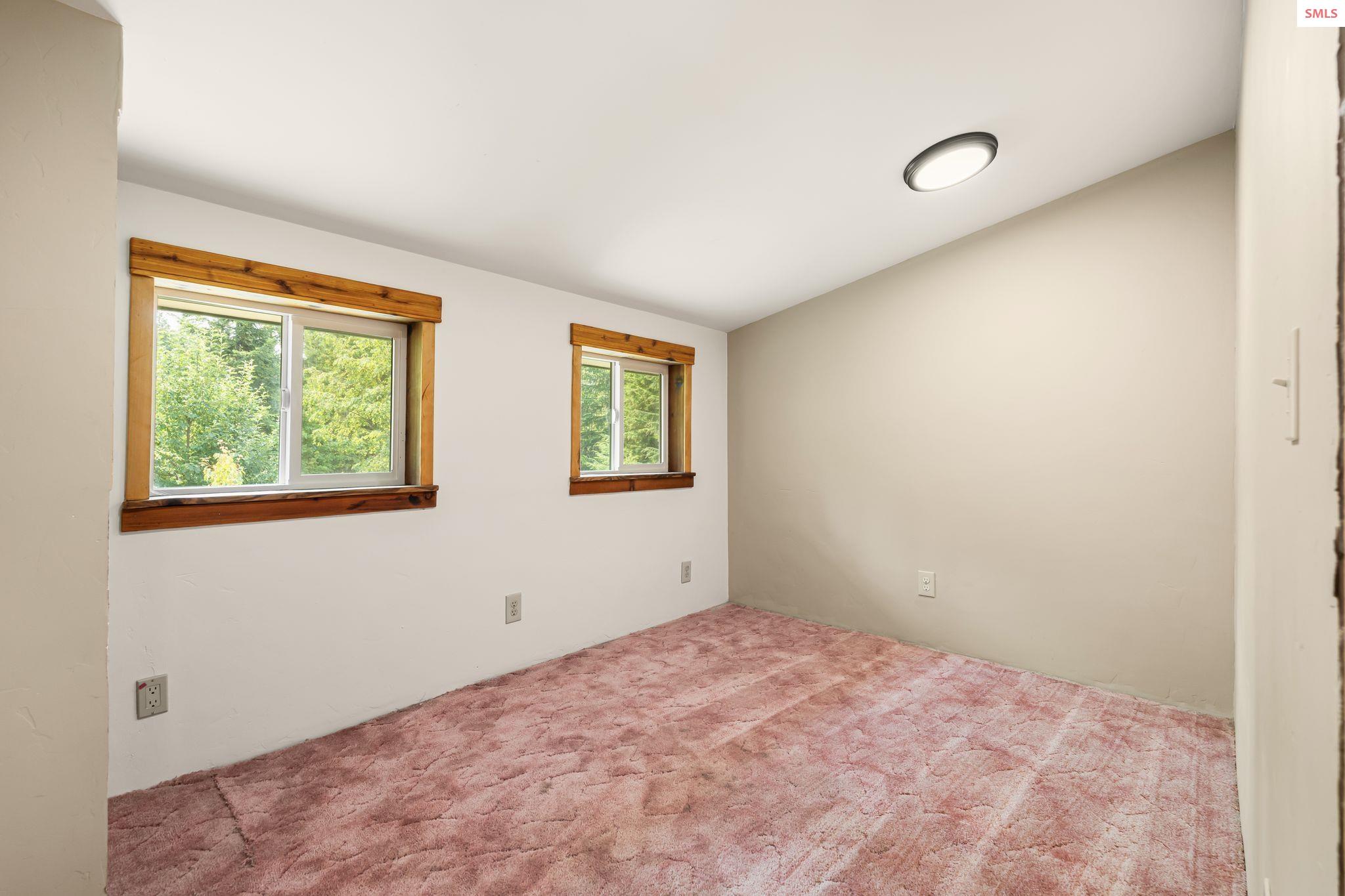 245 East Wrenco Road Sandpoint, ID 83864 - Photo 19 of 58