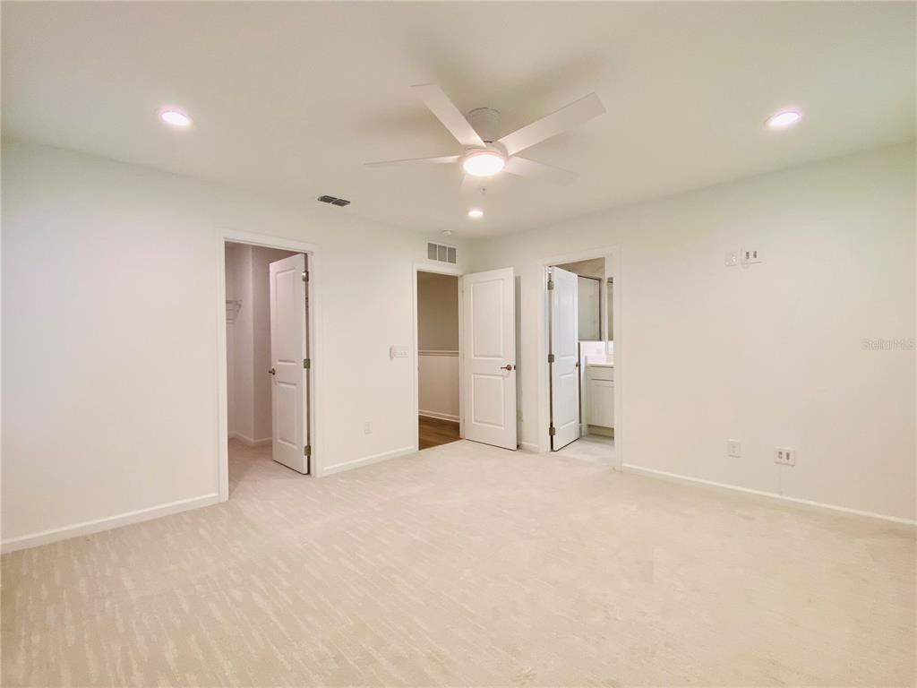 1577 Pinecliff Drive Apopka, FL 32703 - Photo 14 of 37 a view of an empty room