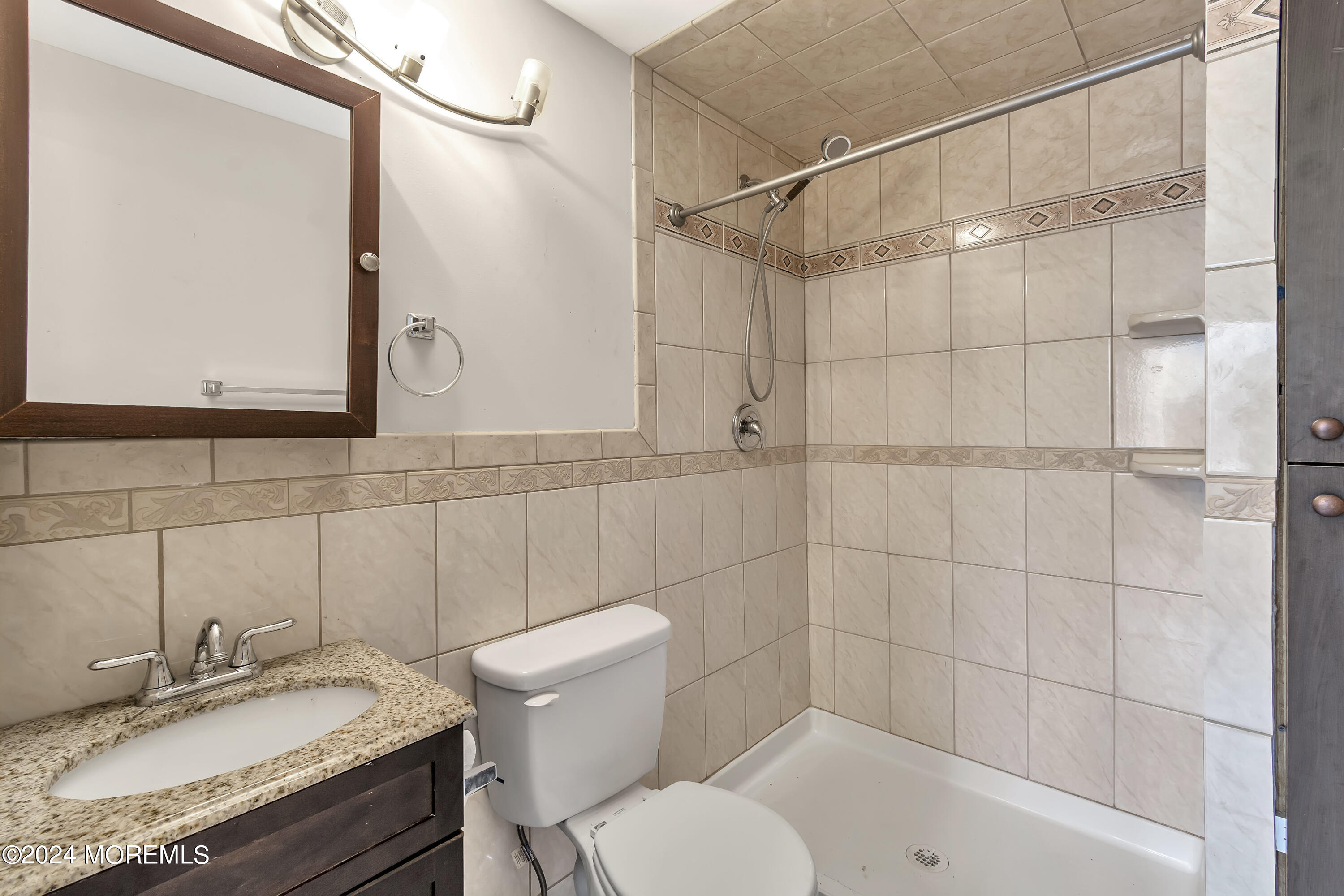 430 Everett Road Lincroft, NJ 07738 - Photo 9 of 16 arb_0122