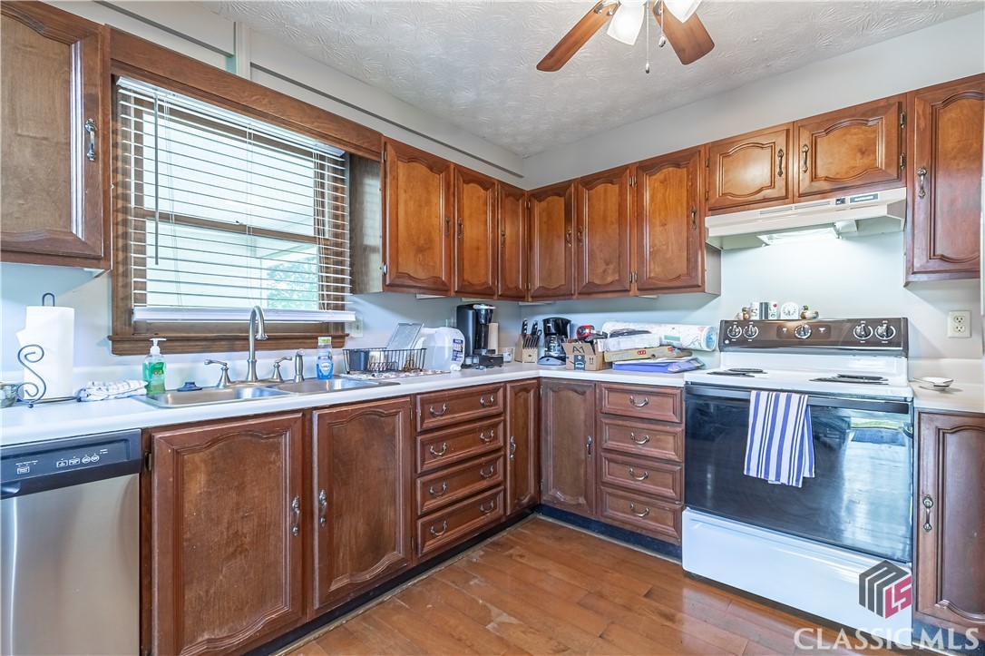 134 Riverside Drive Eatonton, GA 31024 - Photo 9 of 57 Gallery Image 9