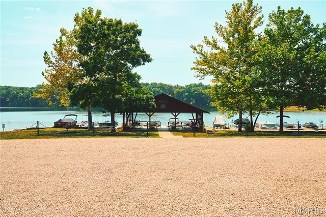 $489,000 | 11562 Anthonies Mill Road, Bourbon, MO 65441