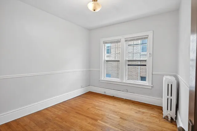 $1,800 | 3117 Aldrich Avenue South, Unit 2, Minneapolis, MN 55408