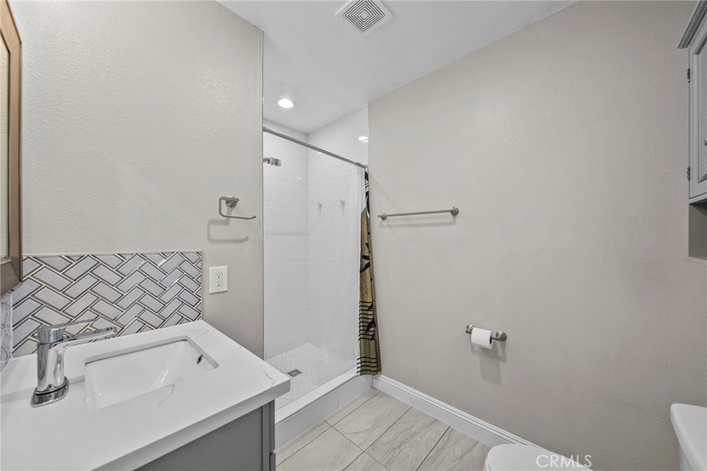 8627 Bothwell Road Northridge, CA 91324 - Photo 29 of 39 ADU Bath