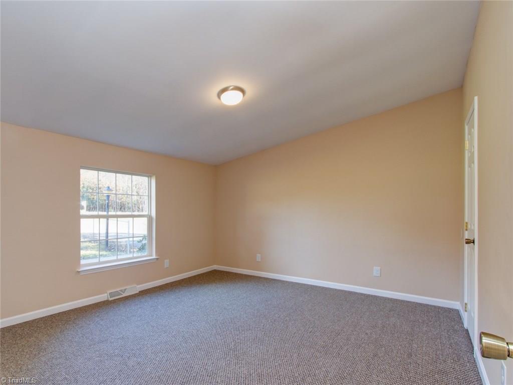 3965 Price Road Eden, NC 27288 - Photo 14 of 24 Gallery Image 14