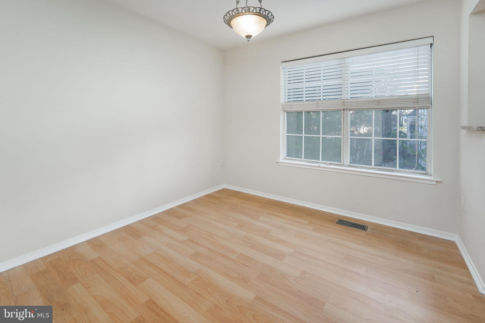 2444 Ridgehampton Court Reston, VA 20191 - Photo 18 of 39