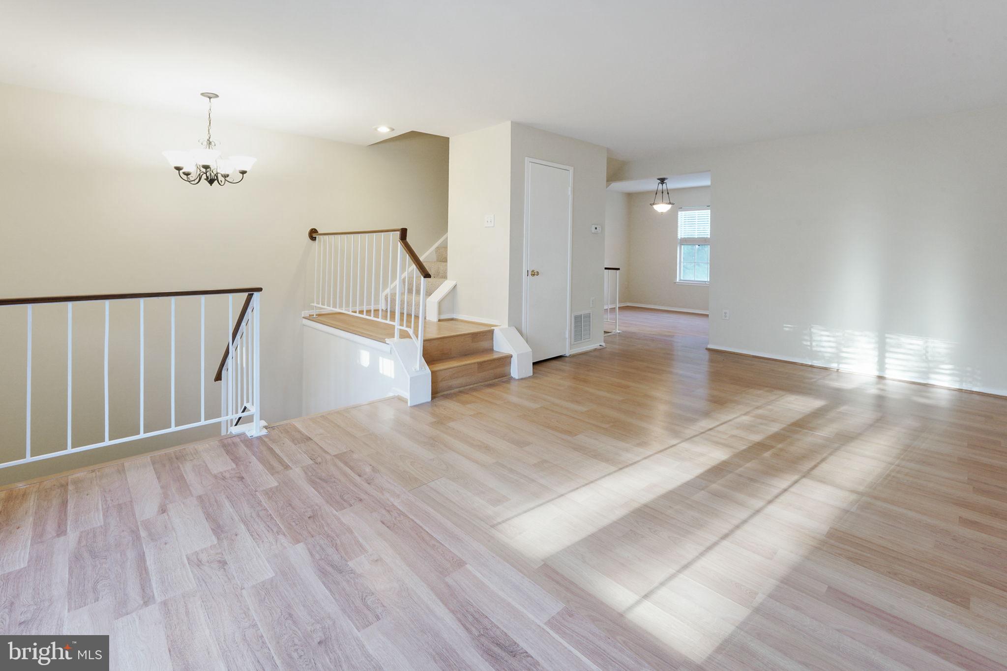 2444 Ridgehampton Court Reston, VA 20191 - Photo 5 of 39