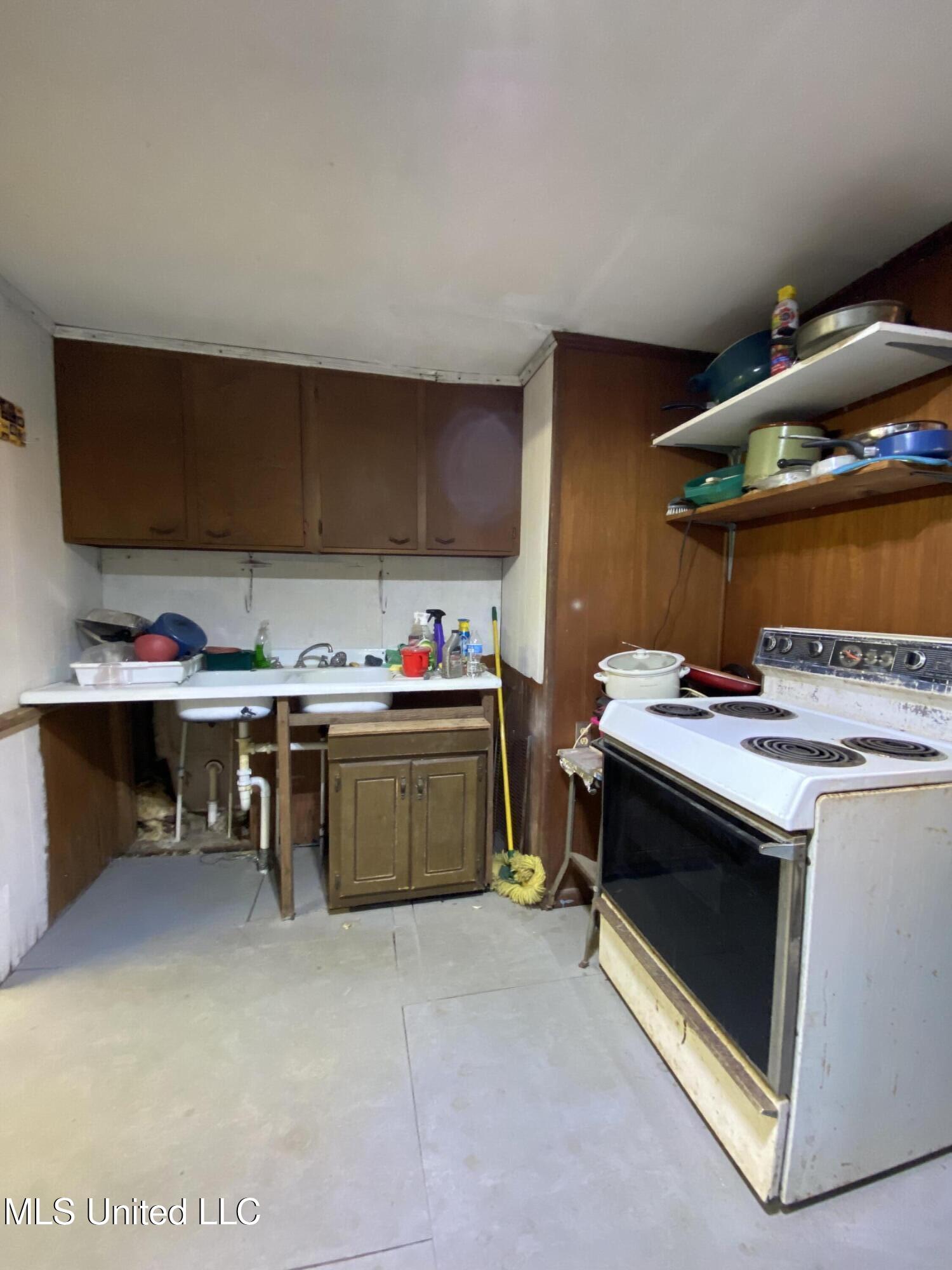 116 Parkside Drive Picayune, MS 39466 - Photo 8 of 11 7 IMG_3250