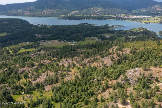 $220,000 | 5095 Jewel Lake Road, Sagle, ID 83860