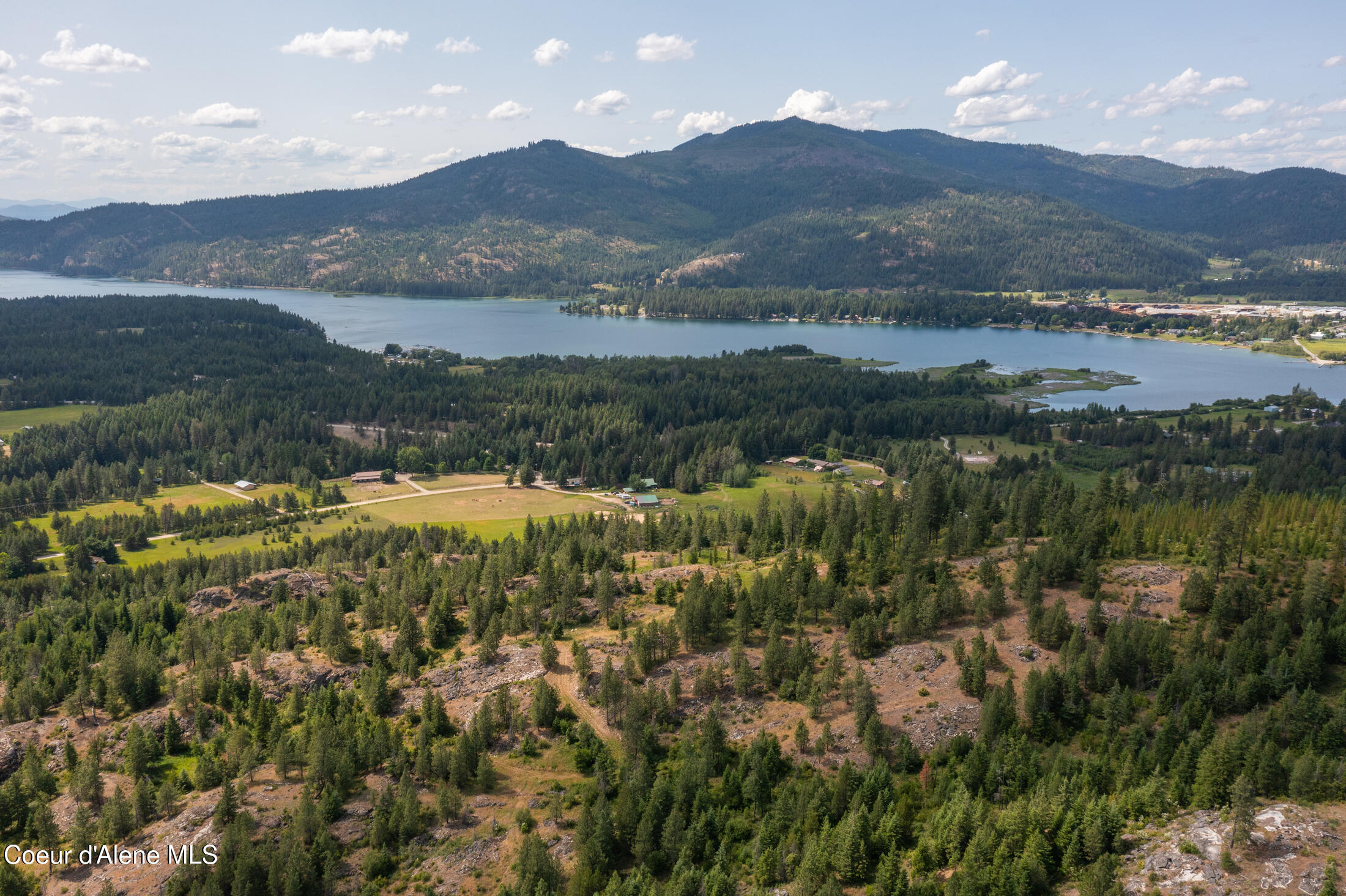 5095 Jewel Lake Road Sagle, ID 83860 - Photo 3 of 25 2 13