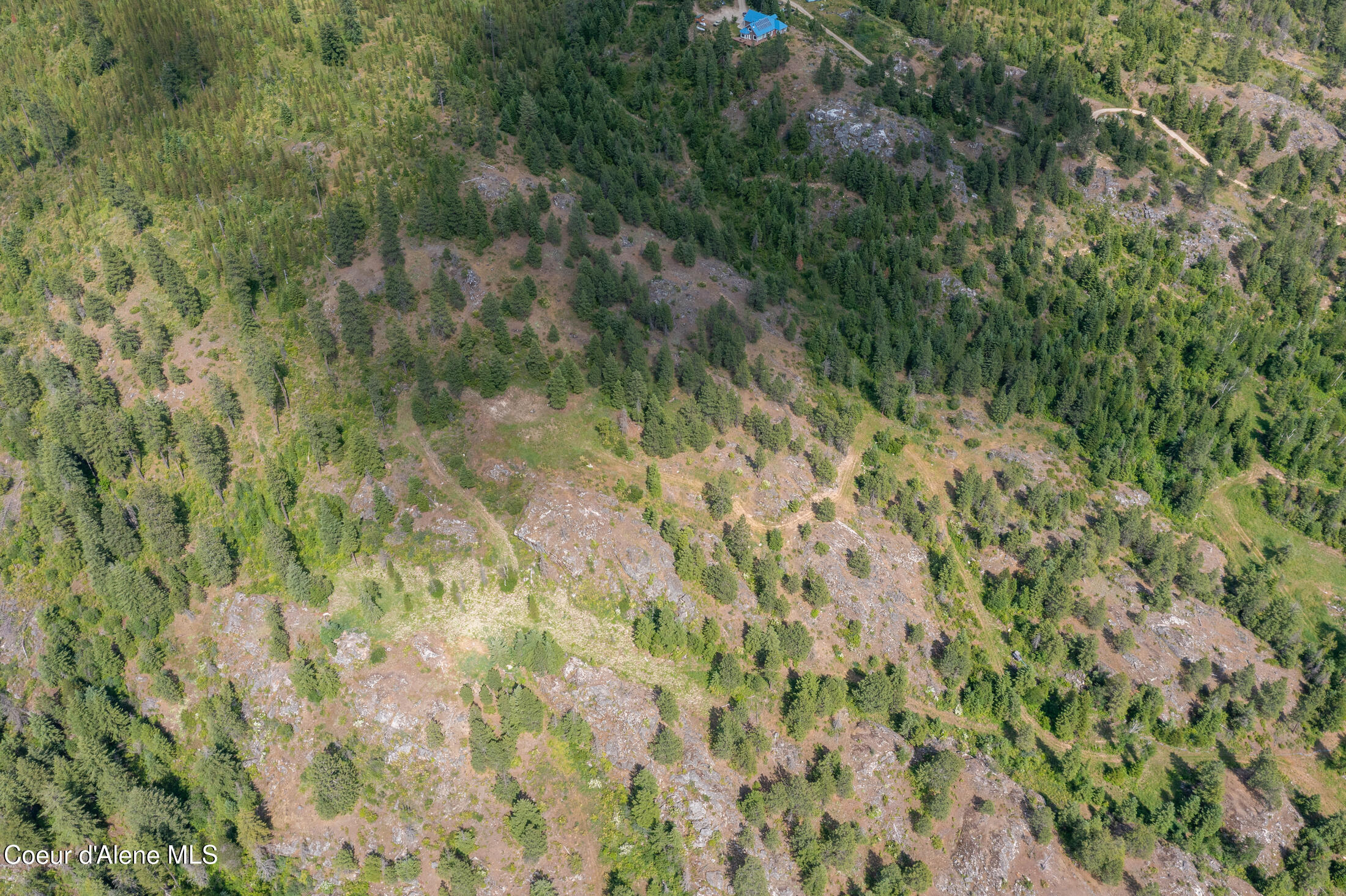 5095 Jewel Lake Road Sagle, ID 83860 - Photo 10 of 25 2 2