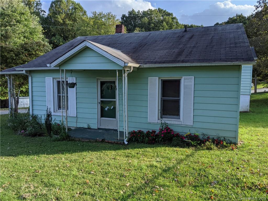 206 & 206.5 Shady Rest Road Morganton, NC 28655 - Photo 1 of 19 Gallery Image 1