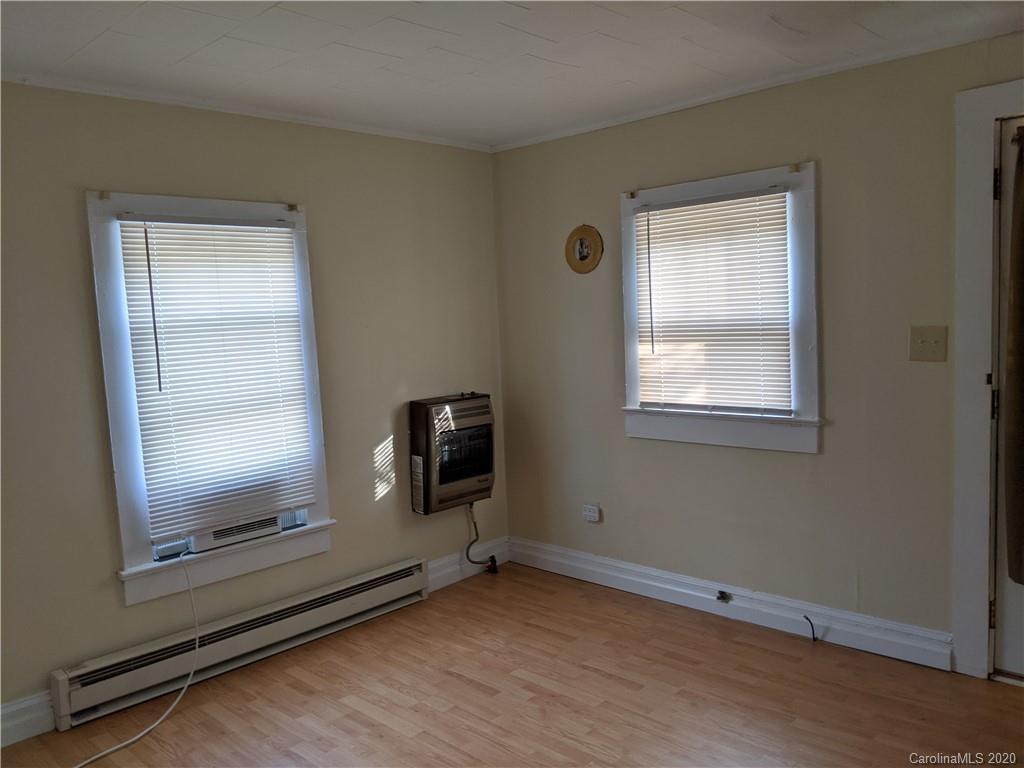 206 & 206.5 Shady Rest Road Morganton, NC 28655 - Photo 14 of 19 Gallery Image 14
