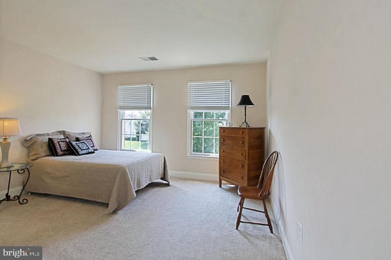 12121 Sheets Farm Road North Potomac, MD 20878 - Photo 26 of 29 Bedroom 4 -Princess Suite with Private Bath