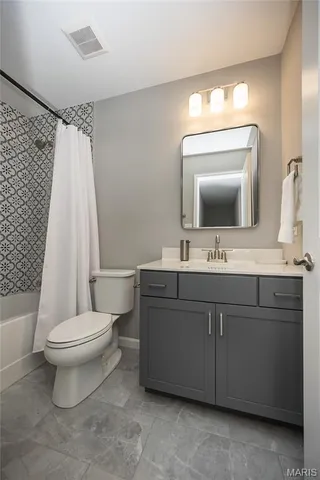 $440,000 | 2373 Windswept Farms Drive, Eureka, MO 63025