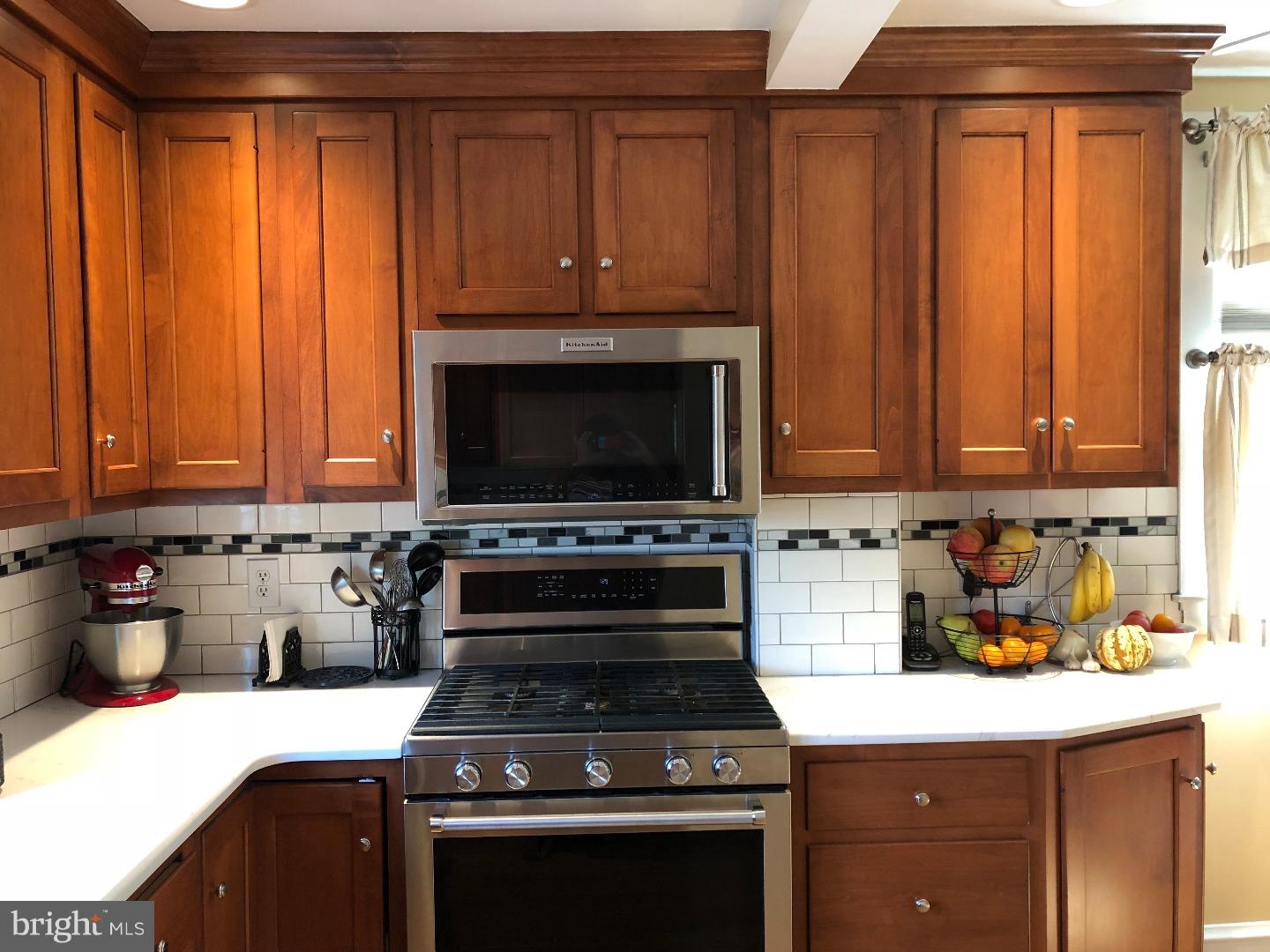 2041 Laurel Road Havertown, PA 19083 - Photo 13 of 25