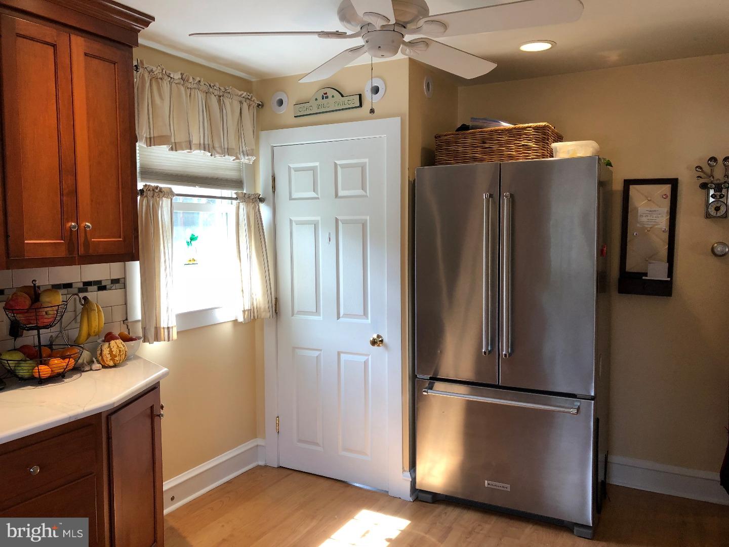 2041 Laurel Road Havertown, PA 19083 - Photo 14 of 25