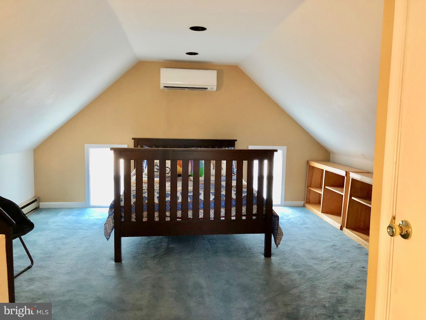 2041 Laurel Road Havertown, PA 19083 - Photo 15 of 25