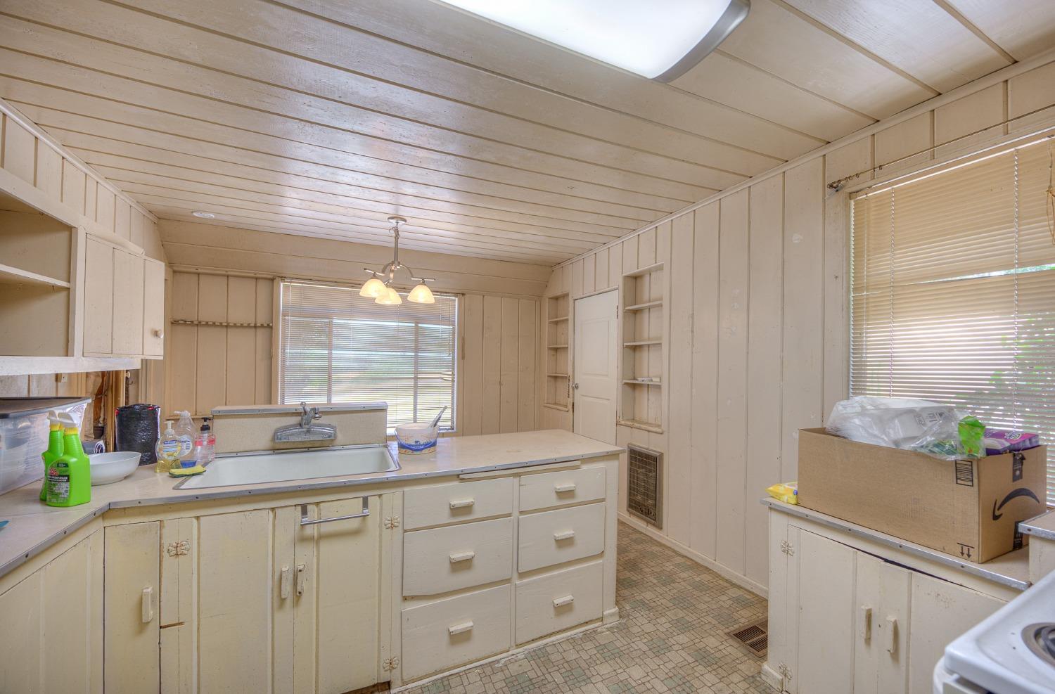 43700 Trabuco Road Coarsegold, CA 93614 - Photo 13 of 36 Gallery Image 13