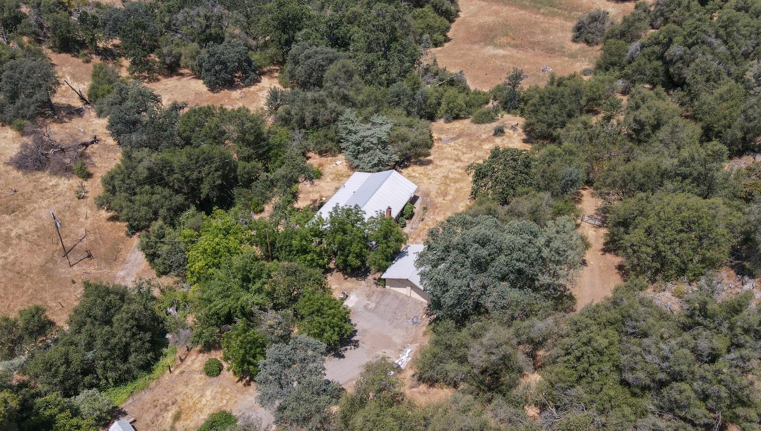43700 Trabuco Road Coarsegold, CA 93614 - Photo 3 of 36 Gallery Image 3