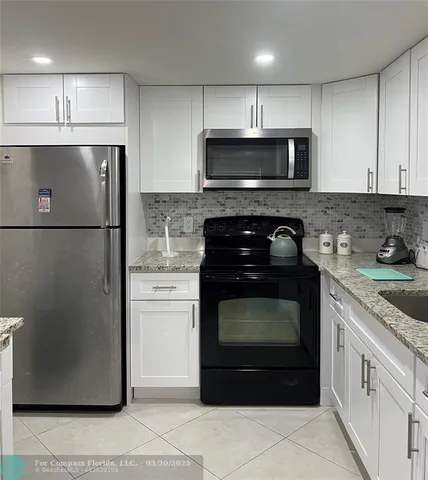 $1,500 | 690 Saxony Place, Unit 690, Delray Beach, FL 33446