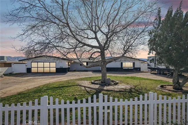 $890,000 | 17487 Aspen Street, Hesperia, CA 92345