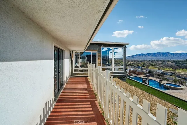 $890,000 | 17487 Aspen Street, Hesperia, CA 92345