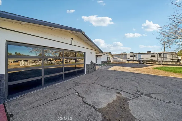 $890,000 | 17487 Aspen Street, Hesperia, CA 92345
